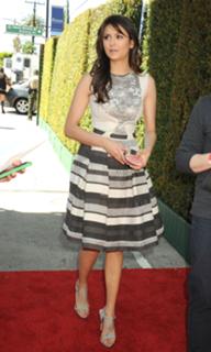 Nina Dobrev feet photo thumbnail