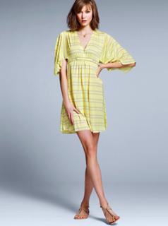 Karlie Kloss feet photo thumbnail