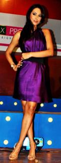 Malaika Arora feet photo thumbnail