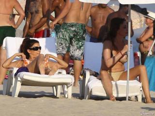 Eva Longoria feet photo thumbnail