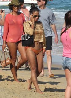 Christina Milian feet photo thumbnail