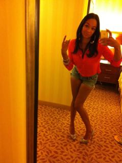 Draya Michele feet photo thumbnail