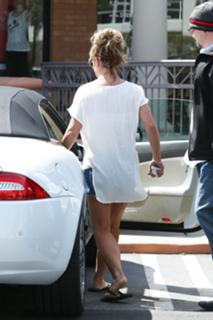 Britney Spears feet photo thumbnail
