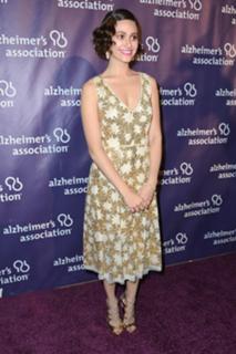 Emmy Rossum feet photo thumbnail