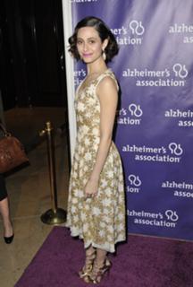 Emmy Rossum feet photo thumbnail
