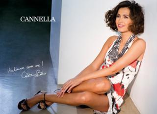 Caterina Balivo feet photo thumbnail