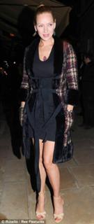 Uma Thurman feet photo thumbnail