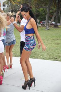 Nabilla Benattia feet photo 1