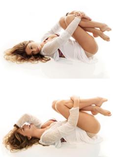 Grazi Massafera feet photo thumbnail