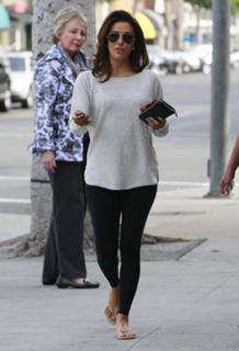 Eva Longoria feet photo thumbnail