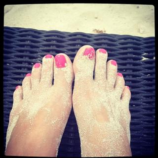 Millie Mackintosh feet photo thumbnail