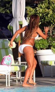 Mel B feet photo thumbnail