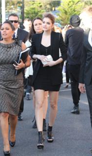 Barbara Palvin feet photo thumbnail