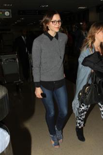 Katharine McPhee feet photo thumbnail