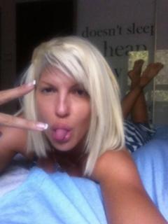 Jelena Karleusa feet photo thumbnail