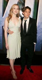 Evan Rachel Wood feet photo thumbnail