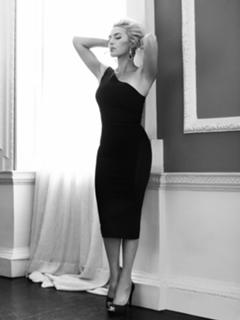 Kate Winslet feet photo thumbnail