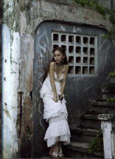 Angelababy feet photo thumbnail
