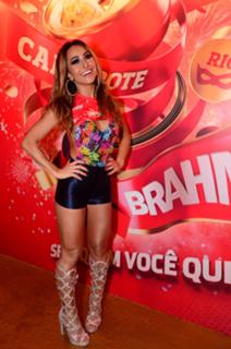 Sabrina Sato feet photo thumbnail