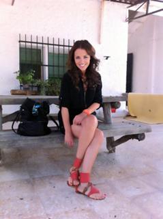 Paula Echevarría feet photo thumbnail