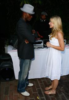 Kristen Bell feet photo thumbnail