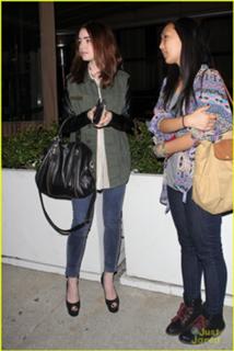 Lily Collins feet photo thumbnail