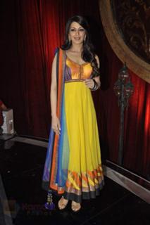 Sonali Bendre feet photo thumbnail