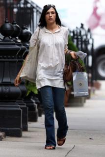 Famke Janssen feet photo thumbnail