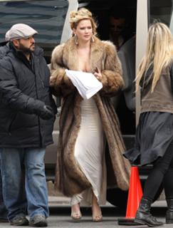 Jennifer Lawrence feet photo thumbnail
