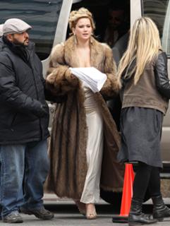 Jennifer Lawrence feet photo thumbnail