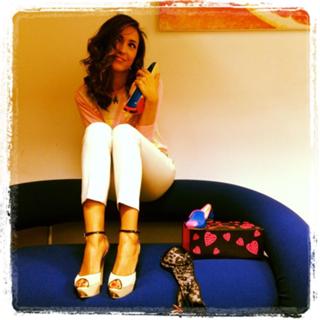 Caterina Balivo feet photo thumbnail