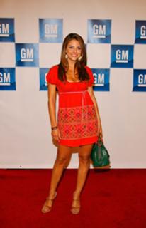 Maria Menounos feet photo thumbnail