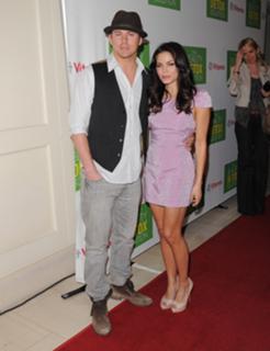 Jenna Dewan feet photo thumbnail