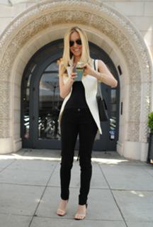 Kristin Cavallari feet photo thumbnail