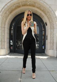 Kristin Cavallari feet photo thumbnail