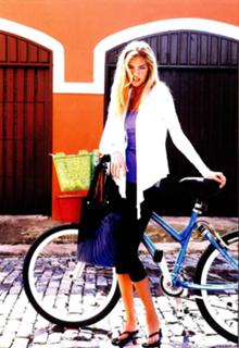 Kate Upton feet photo thumbnail