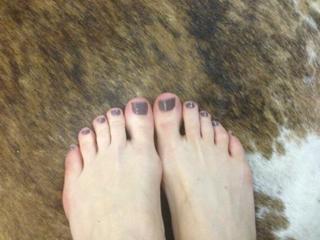 Sasha Alexander feet photo thumbnail