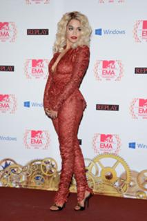 Rita Ora feet photo thumbnail