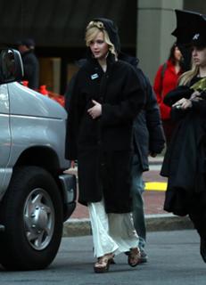 Jennifer Lawrence feet photo thumbnail