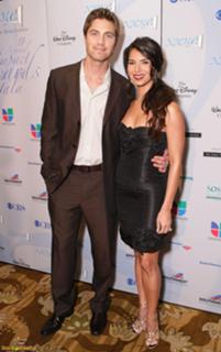 Roselyn Sanchez feet photo thumbnail