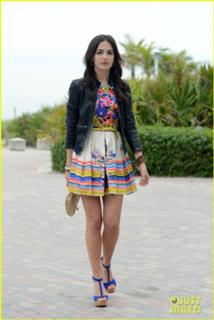 Camilla Belle feet photo thumbnail