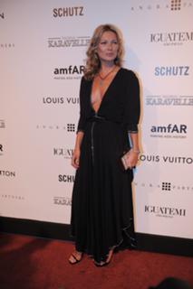 Kate Moss feet photo thumbnail