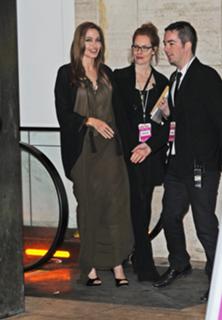 Angelina Jolie feet photo thumbnail