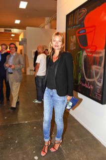 Kate Moss feet photo thumbnail