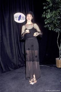 Juliette Lewis feet photo thumbnail