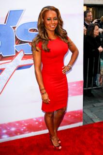 Mel B feet photo thumbnail