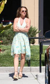 Britney Spears feet photo thumbnail