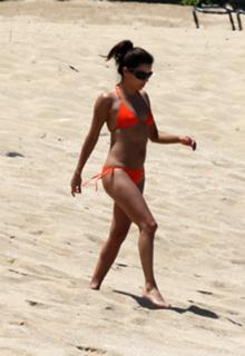 Eva Longoria feet photo thumbnail