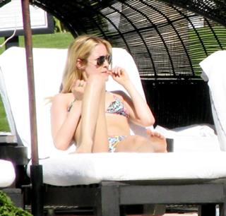 Kristin Cavallari feet photo thumbnail