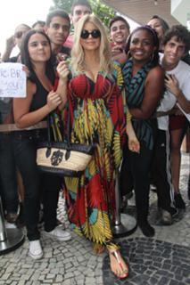 Fergie feet photo thumbnail